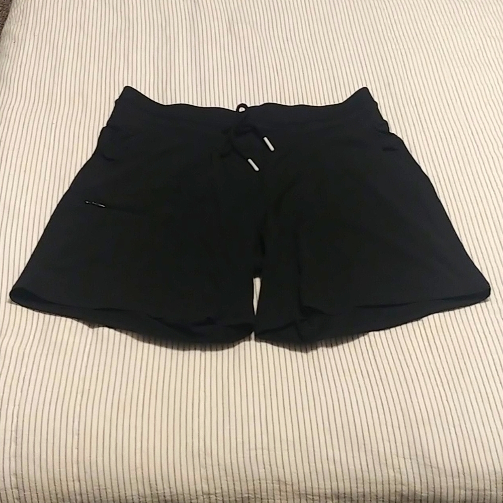 Zyia Canyon Shorts.